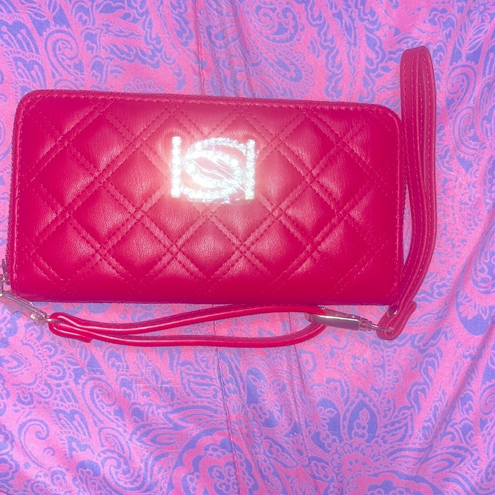 Bebe Los Ángeles Red Wallet - Picture 3 of 5